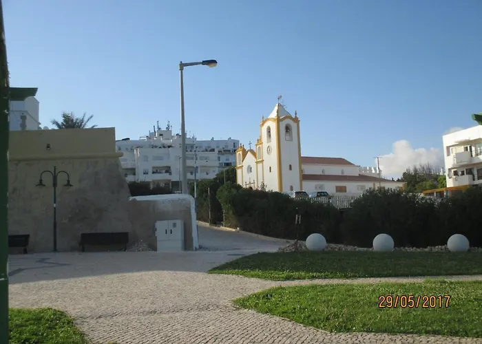 Dom wakacyjny Lote 8 Casa Amarela